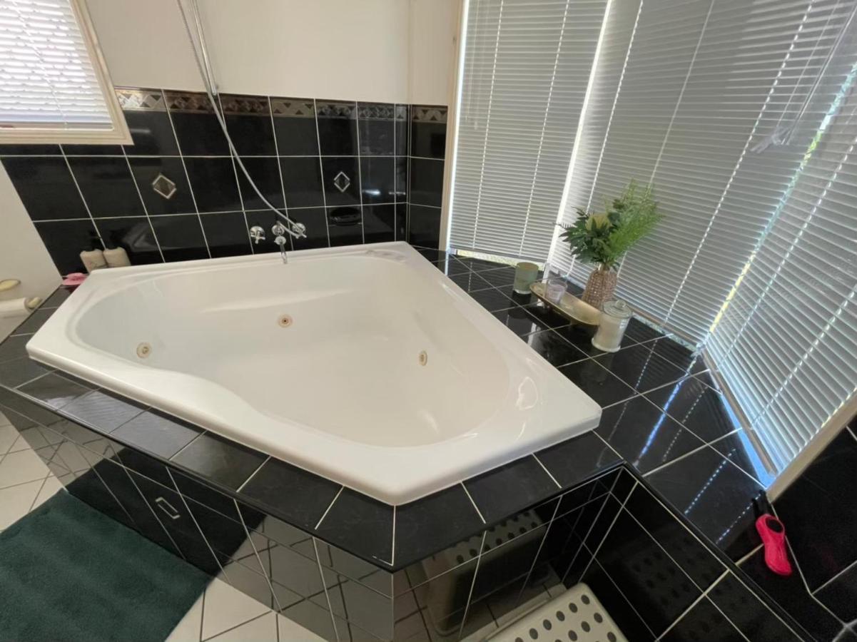 Chill Lux Spa Unit North Lakes Zewnętrze zdjęcie